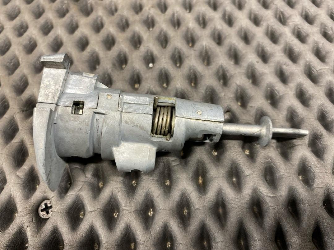 Комплект замков с ключом, 5610 рублей, Красноярск