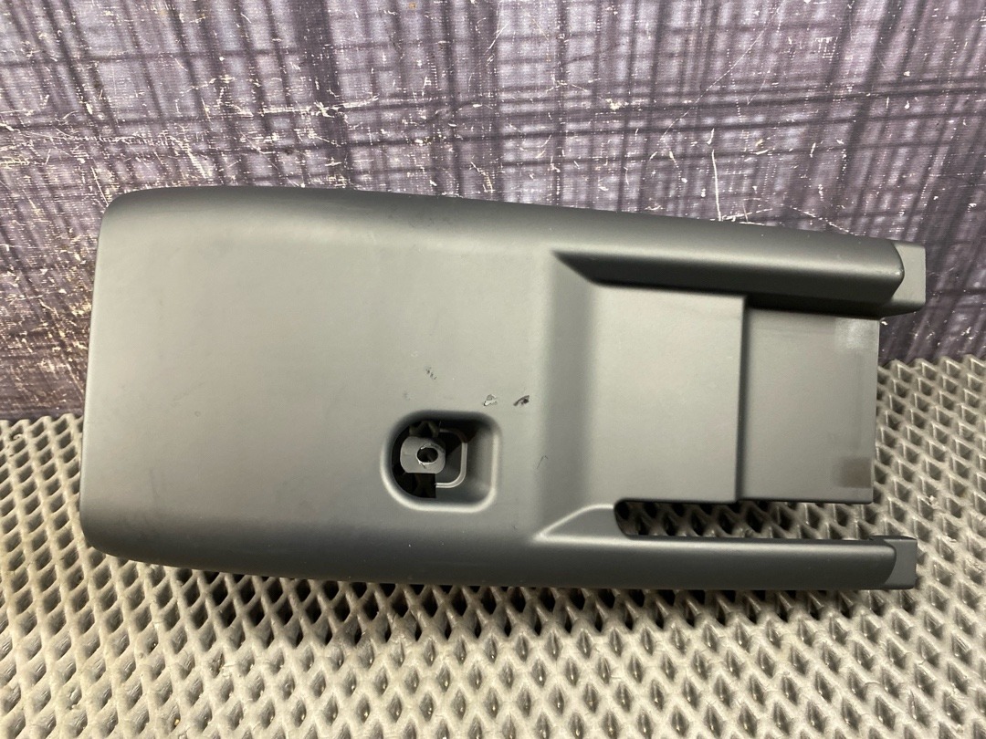 Кожух рулевой колонки, 1420 рублей, Красноярск