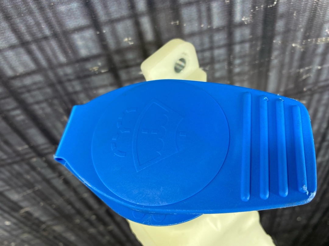 Бачок омывателя, 3370 рублей, Красноярск