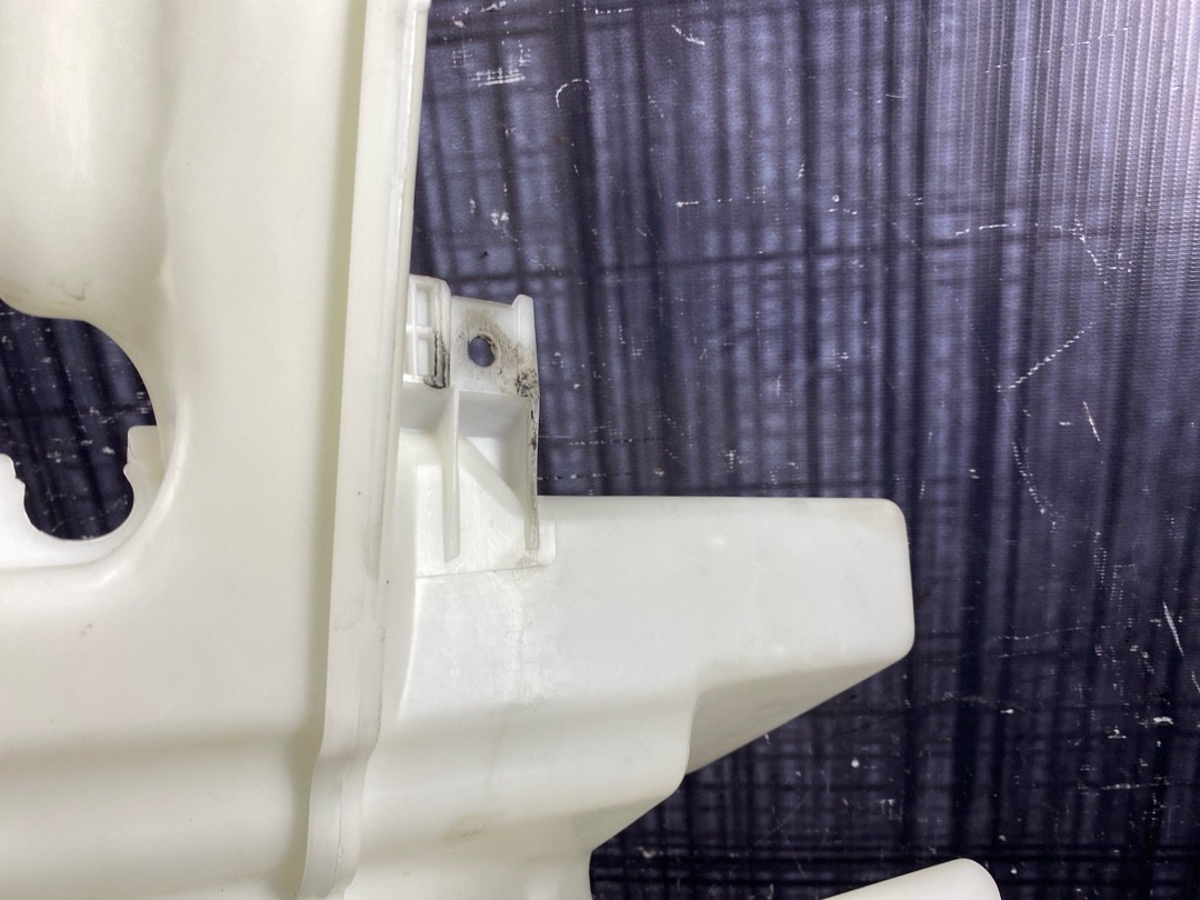 Бачок омывателя, 3370 рублей, Красноярск