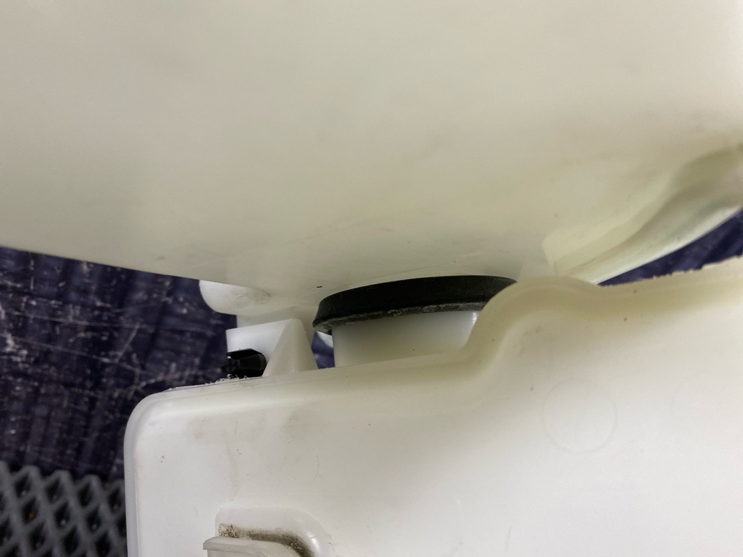 Бачок омывателя, 3370 рублей, Красноярск