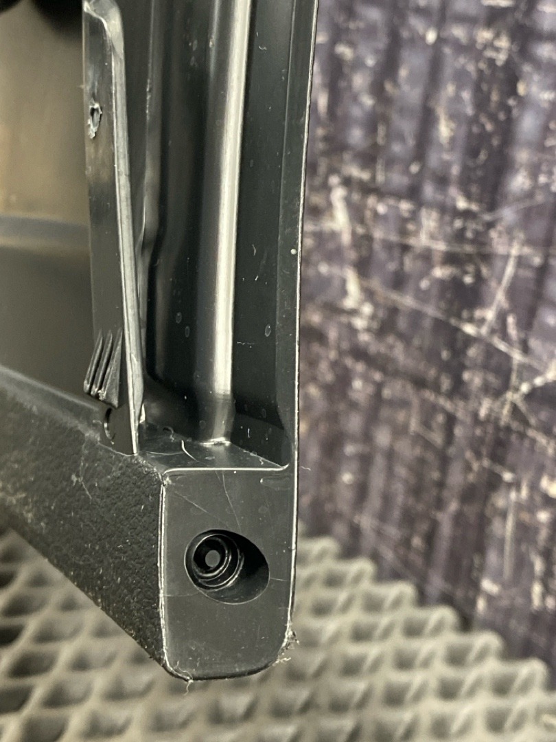 Пластик багажника, 510 рублей, Красноярск