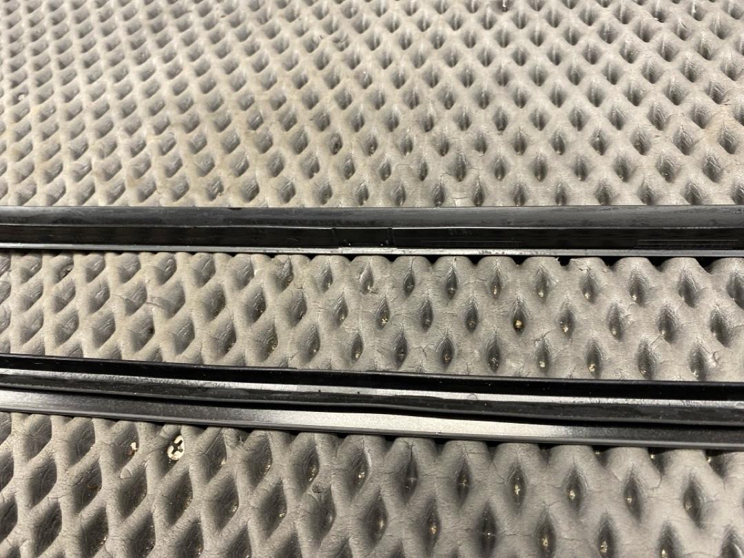 Молдинг лобового стекла, 1510 рублей, Красноярск