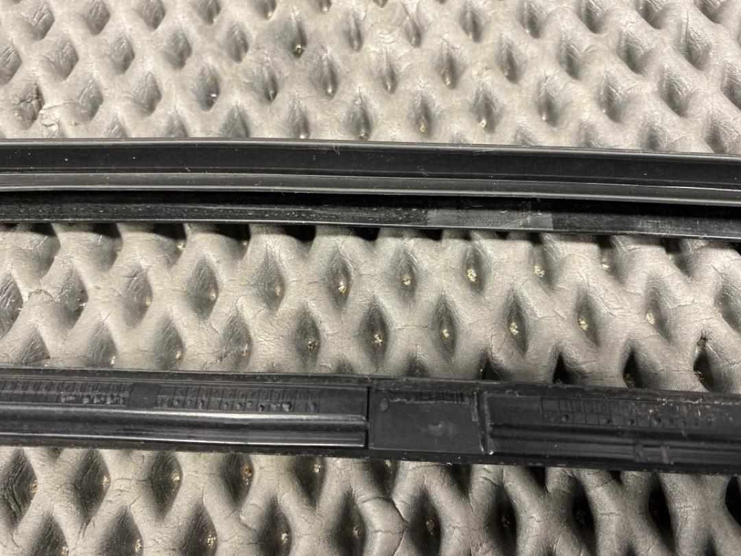 Молдинг лобового стекла, 1510 рублей, Красноярск