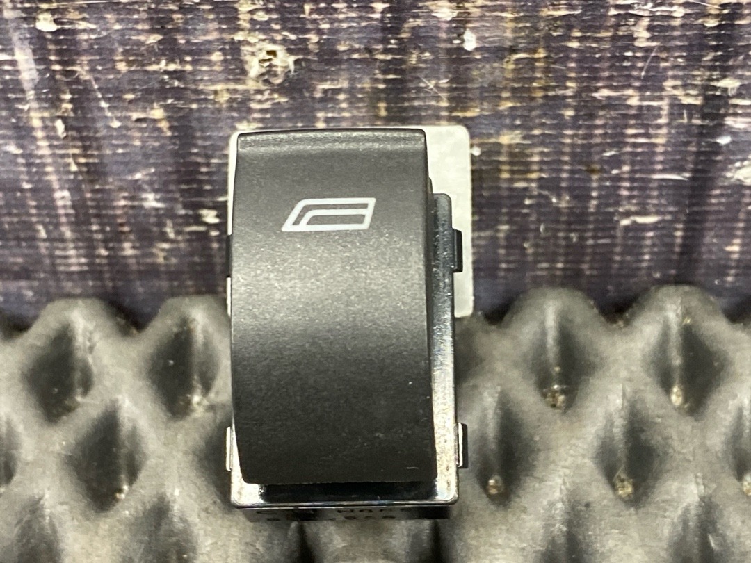 Кнопка стеклоподъемника, 342 рублей, Красноярск