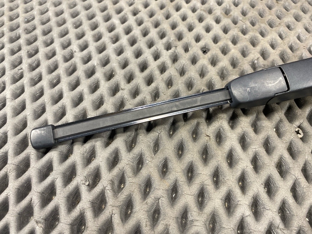 Дворник, 1720 рублей, Красноярск