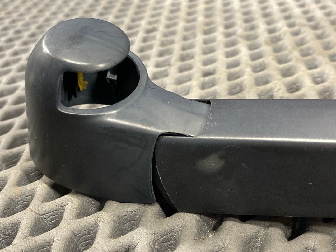 Дворник, 1720 рублей, Красноярск