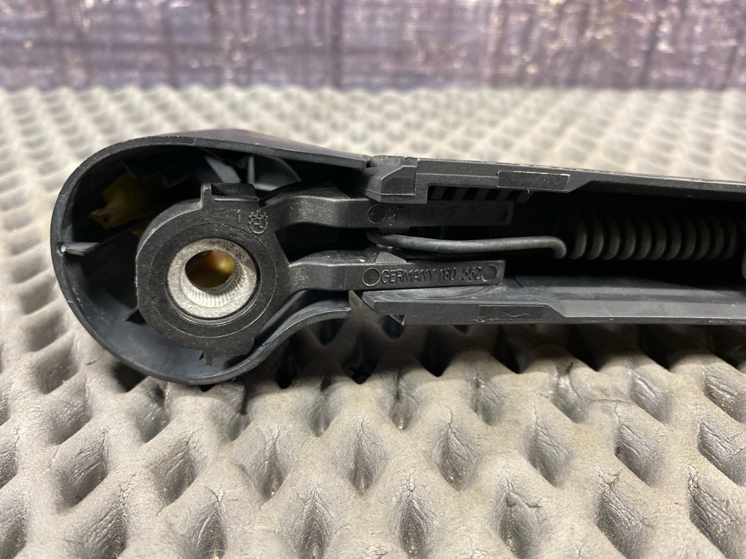 Дворник, 1720 рублей, Красноярск