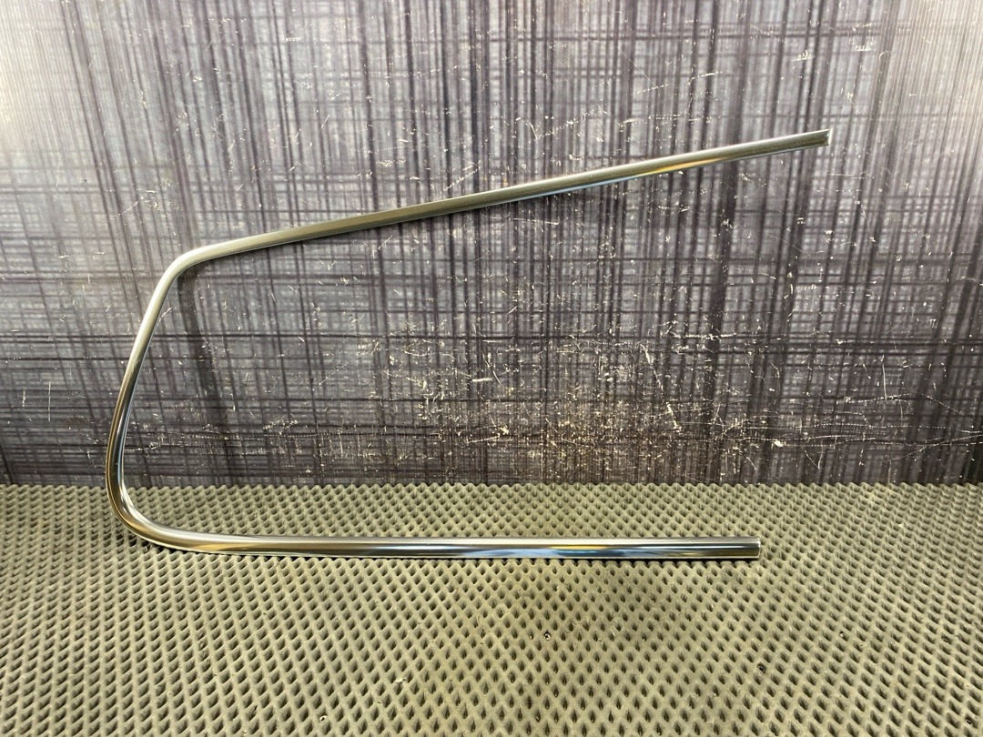 Молдинг стекла, 1130 рублей, Красноярск