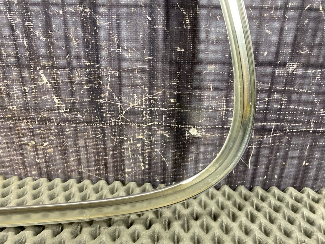 Молдинг стекла, 1130 рублей, Красноярск