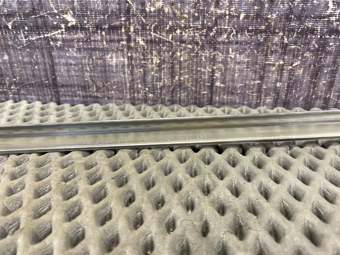 Молдинг стекла, 1130 рублей, Красноярск