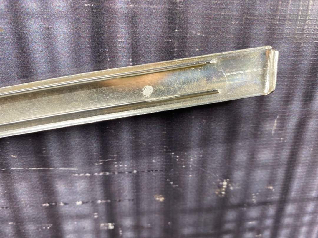 Молдинг стекла, 1130 рублей, Красноярск