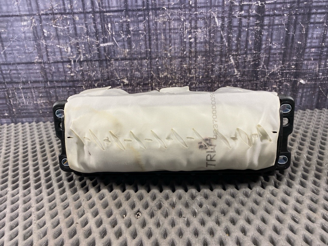 Подушка безопасности, 3460 рублей, Красноярск