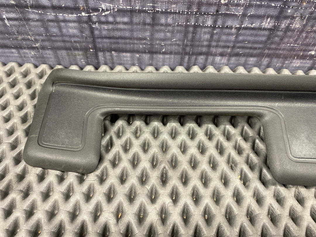 Пластик багажника, 2990 рублей, Красноярск