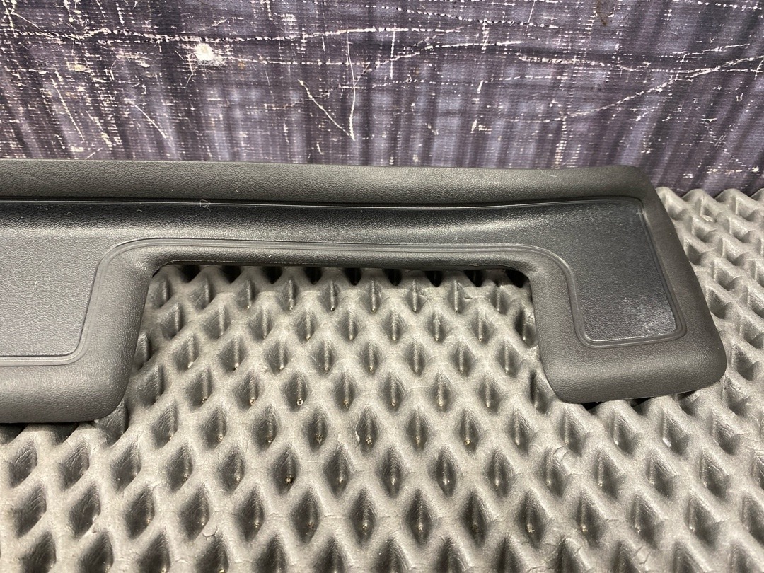 Пластик багажника, 2990 рублей, Красноярск