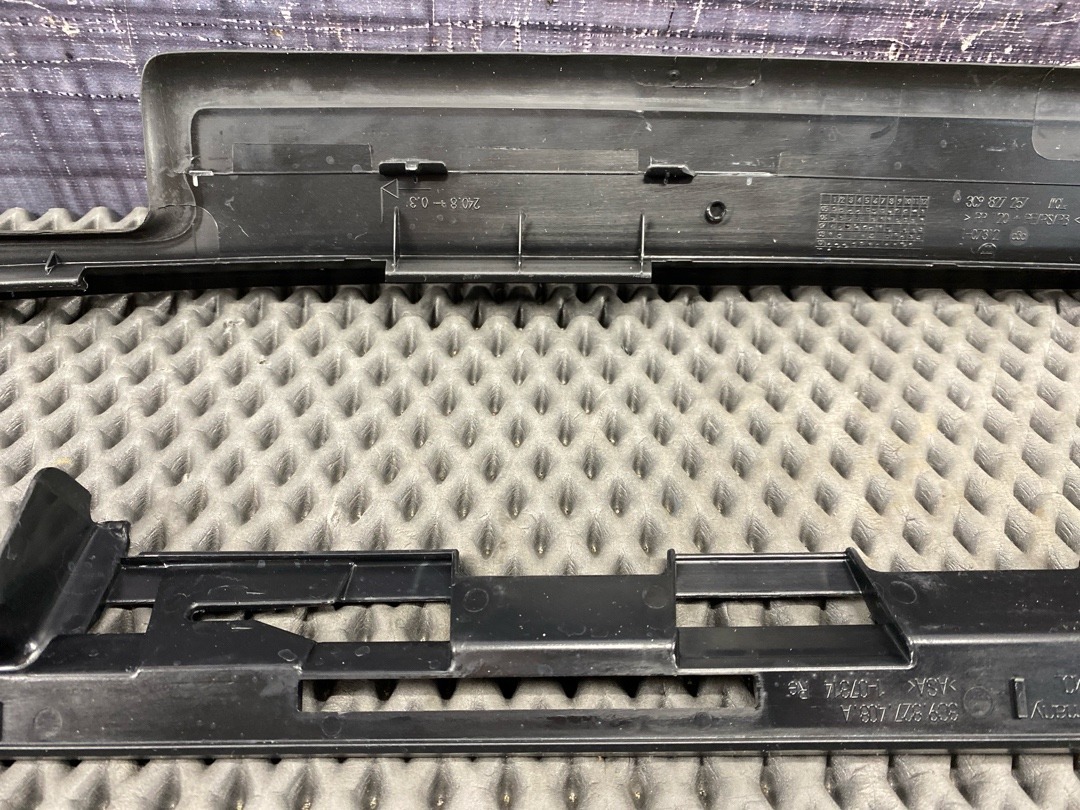 Пластик багажника, 2990 рублей, Красноярск