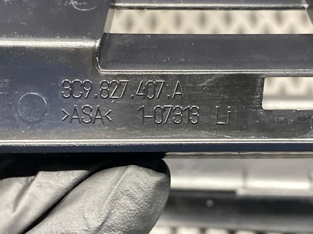 Пластик багажника, 2990 рублей, Красноярск