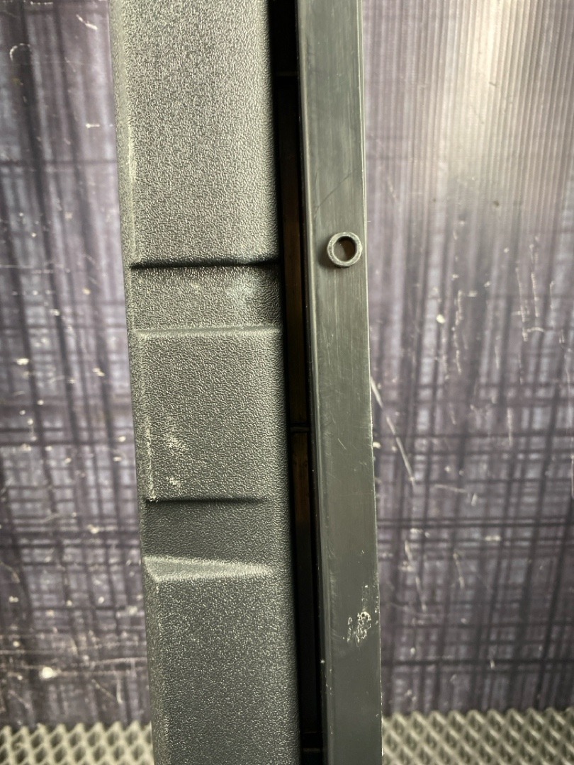 Пластик багажника, 740 рублей, Красноярск