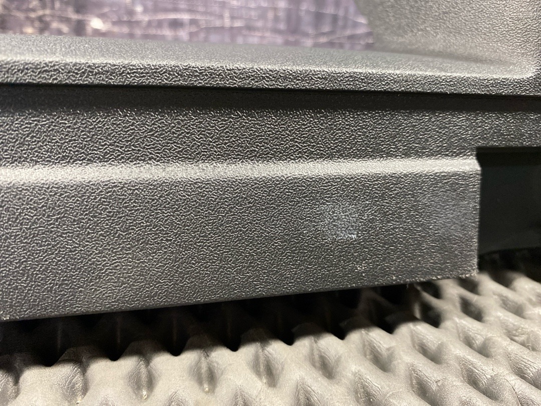 Пластик багажника, 740 рублей, Красноярск