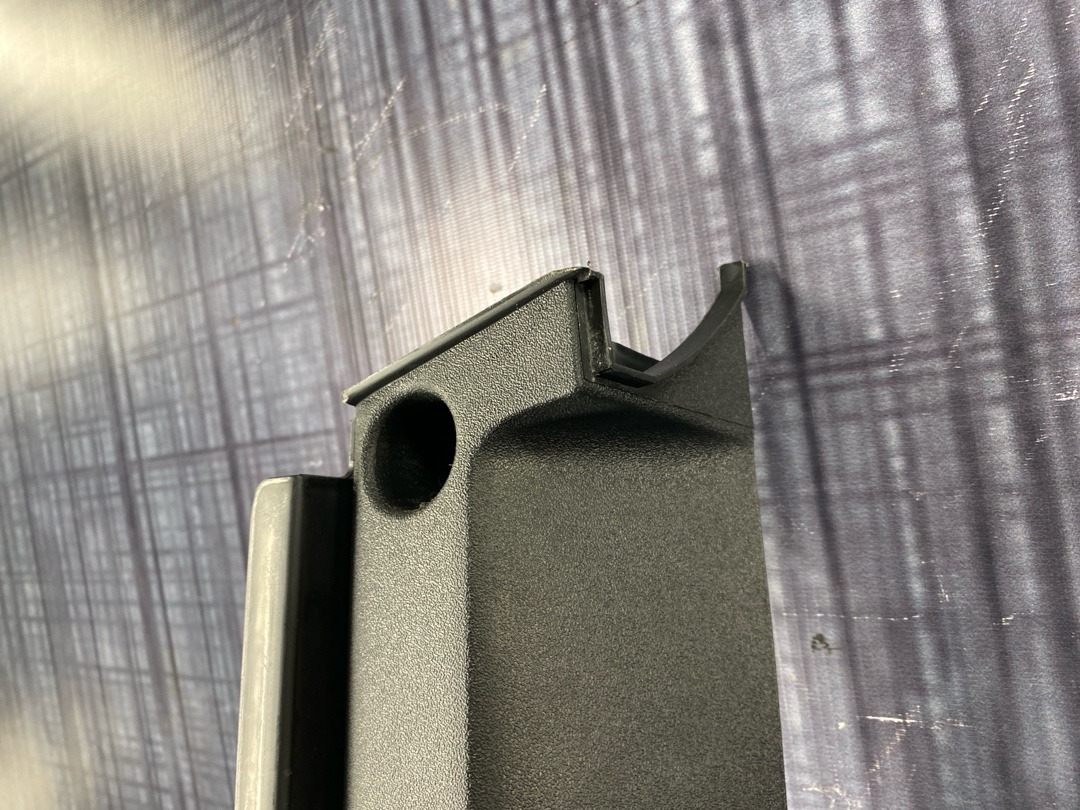 Пластик багажника, 740 рублей, Красноярск