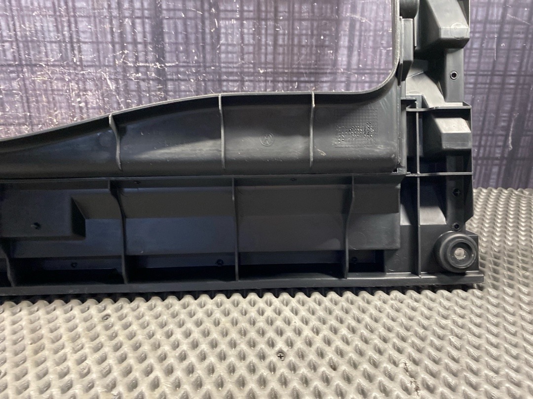 Пластик багажника, 740 рублей, Красноярск