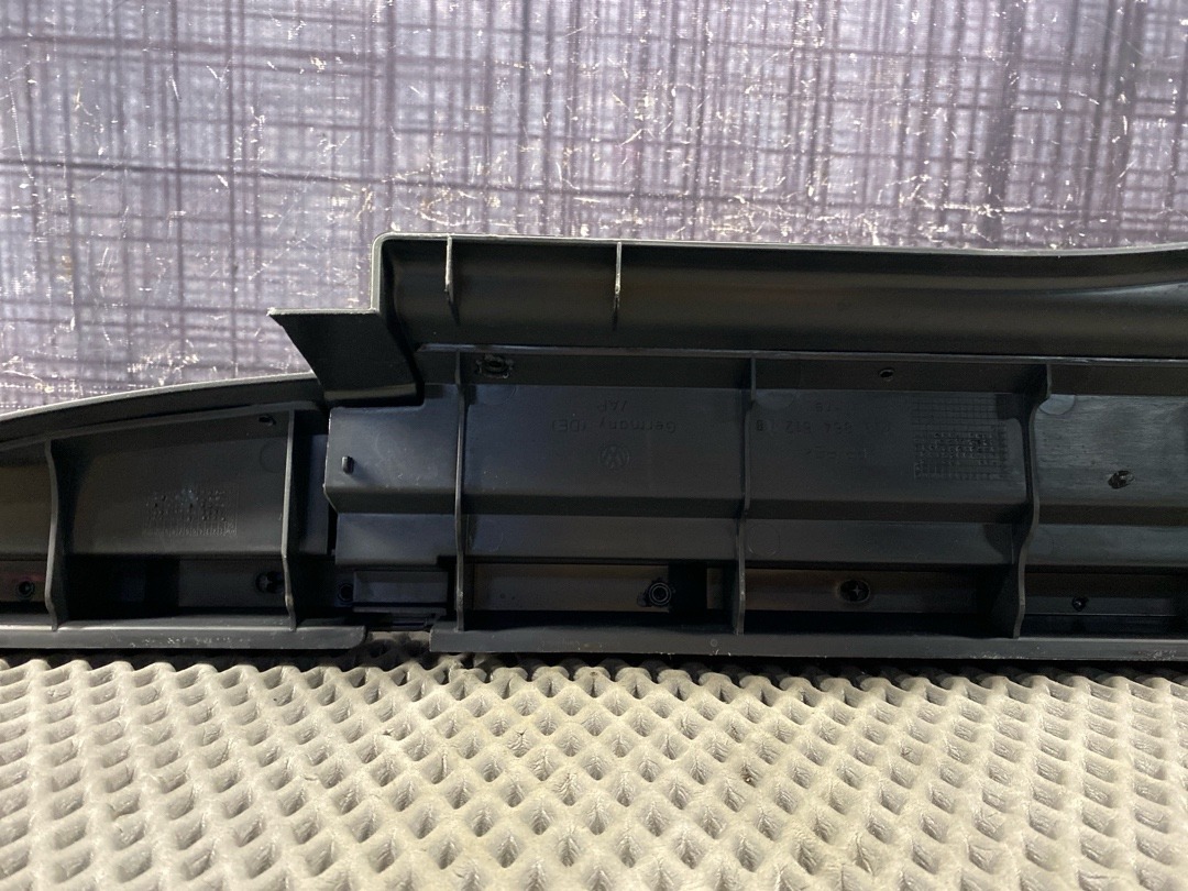 Пластик багажника, 740 рублей, Красноярск