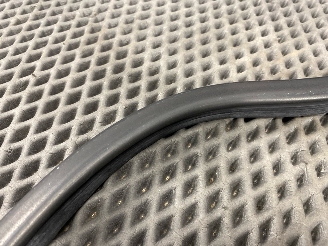 Подкапотный уплотнитель, 920 рублей, Красноярск