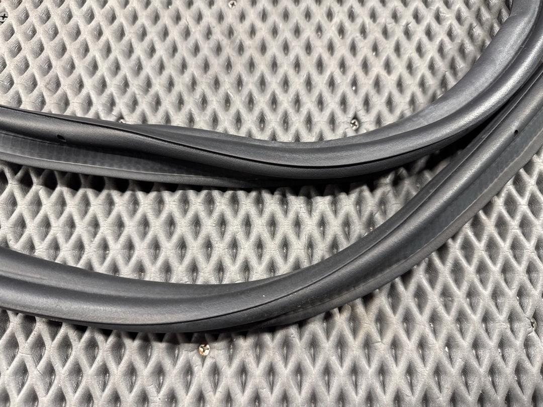 Уплотнитель крышки багажника, 1040 рублей, Красноярск