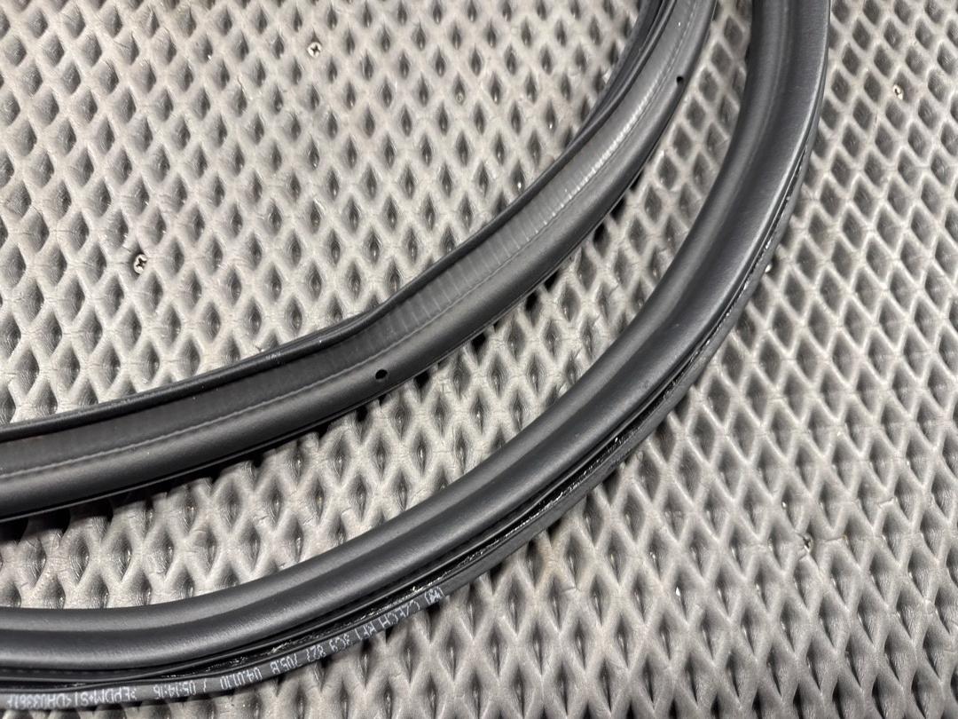 Уплотнитель крышки багажника, 1040 рублей, Красноярск