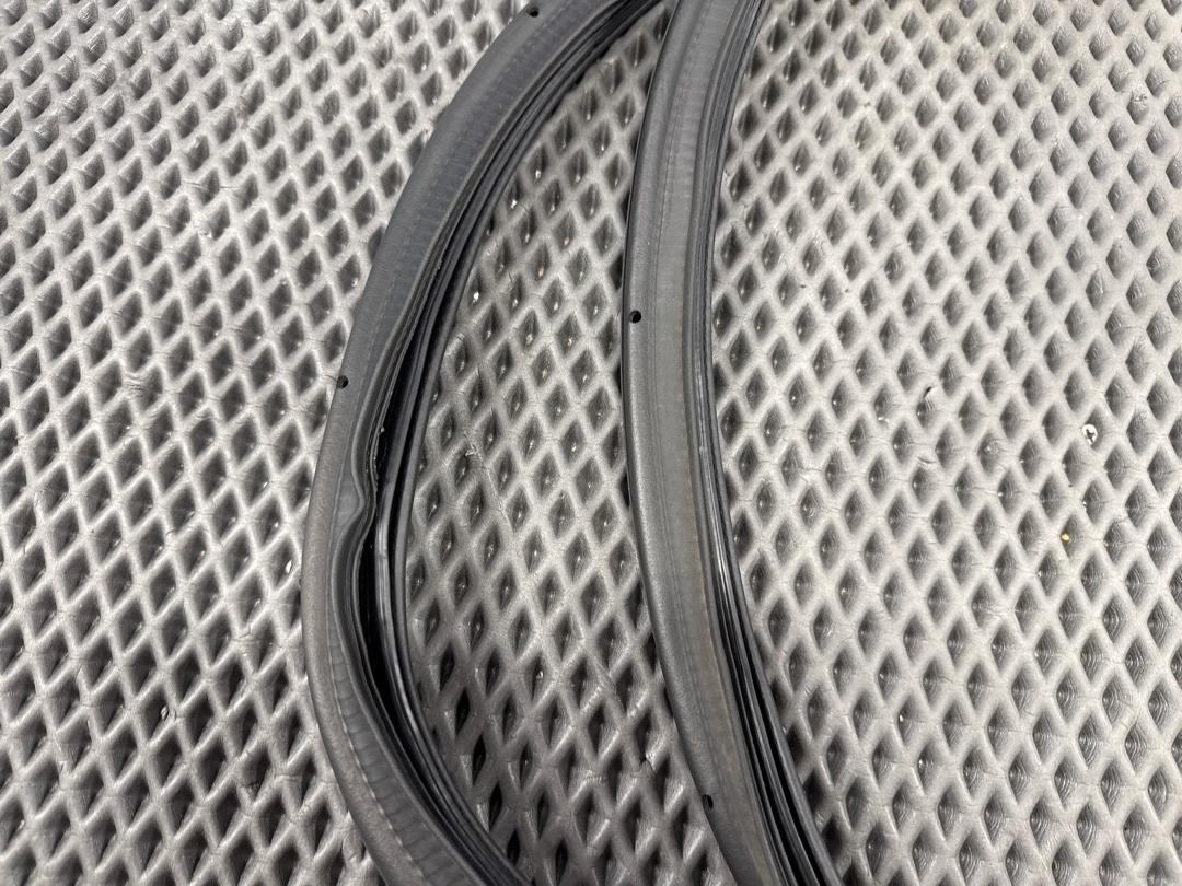 Уплотнитель крышки багажника, 1040 рублей, Красноярск