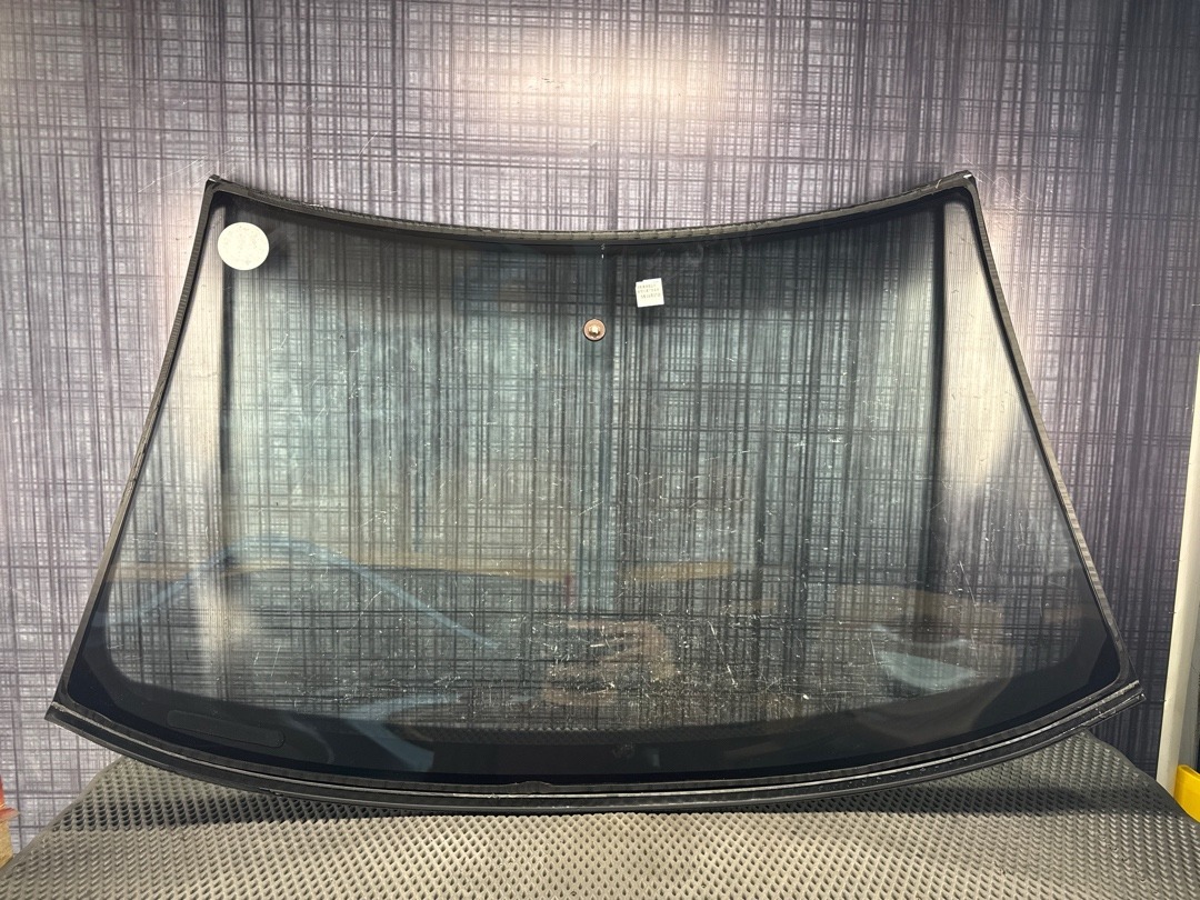 Стекло лобовое, 6018 рублей, Красноярск