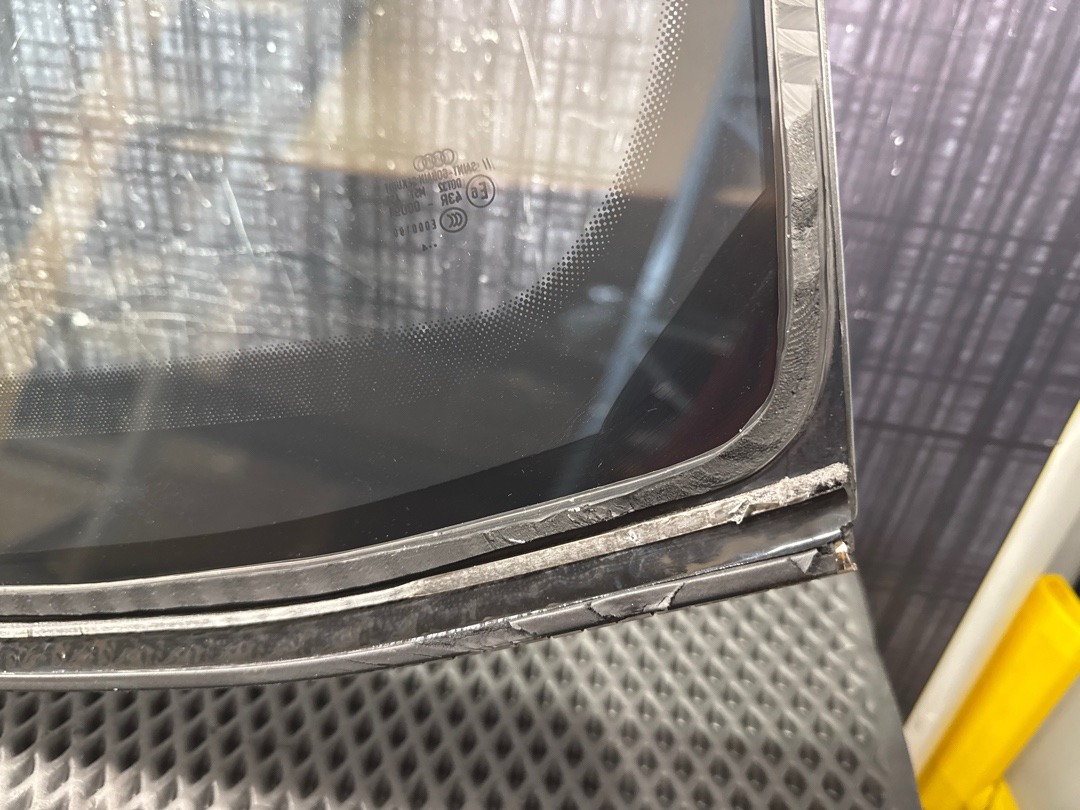 Стекло лобовое, 6018 рублей, Красноярск