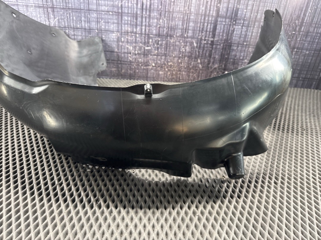 Подкрылок, 2424 рублей, Красноярск