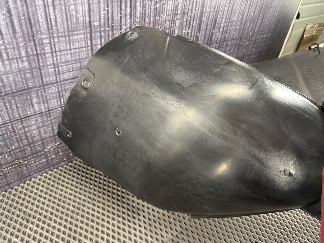 Подкрылок, 2424 рублей, Красноярск