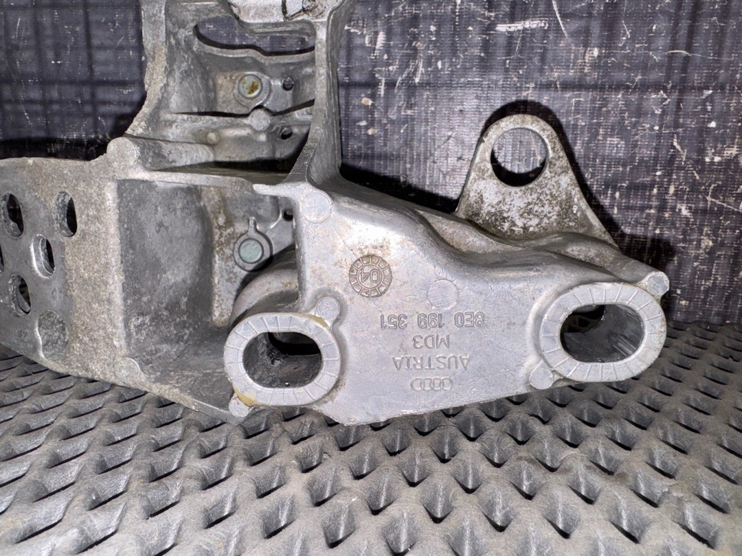 Кронштейн двигателя, 666 рублей, Красноярск