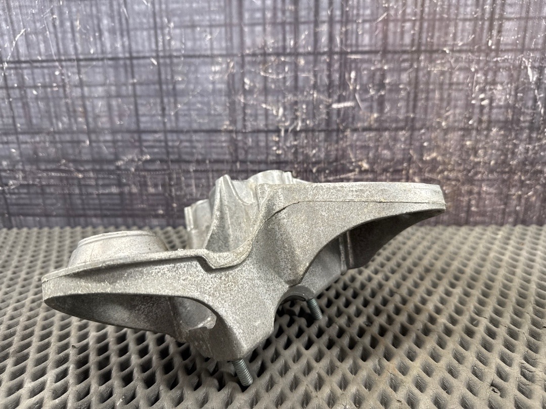 Кронштейн двигателя, 666 рублей, Красноярск