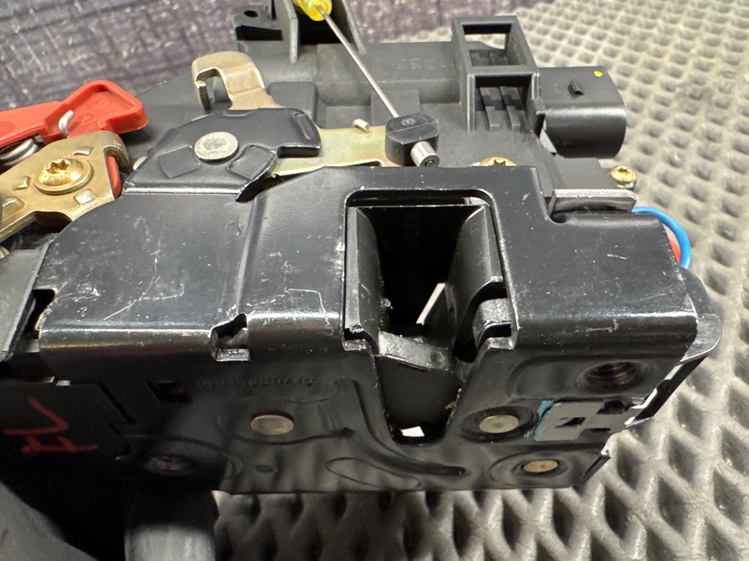 Замок двери, 2088 рублей, Красноярск