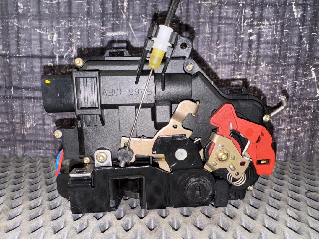 Замок двери, 1602 рублей, Красноярск