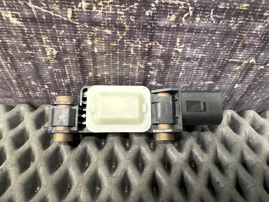 Датчик Airbag, 684 рублей, Красноярск