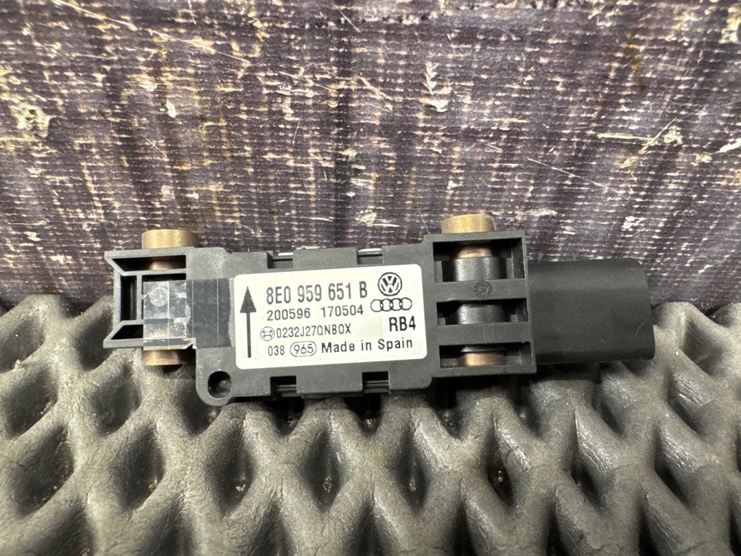 Датчик Airbag, 684 рублей, Красноярск