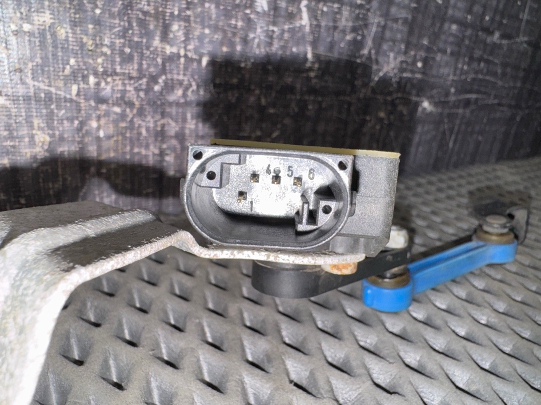 Датчик уровня подвески, 2616 рублей, Красноярск