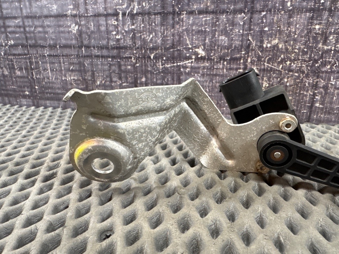 Датчик уровня подвески, 2616 рублей, Красноярск