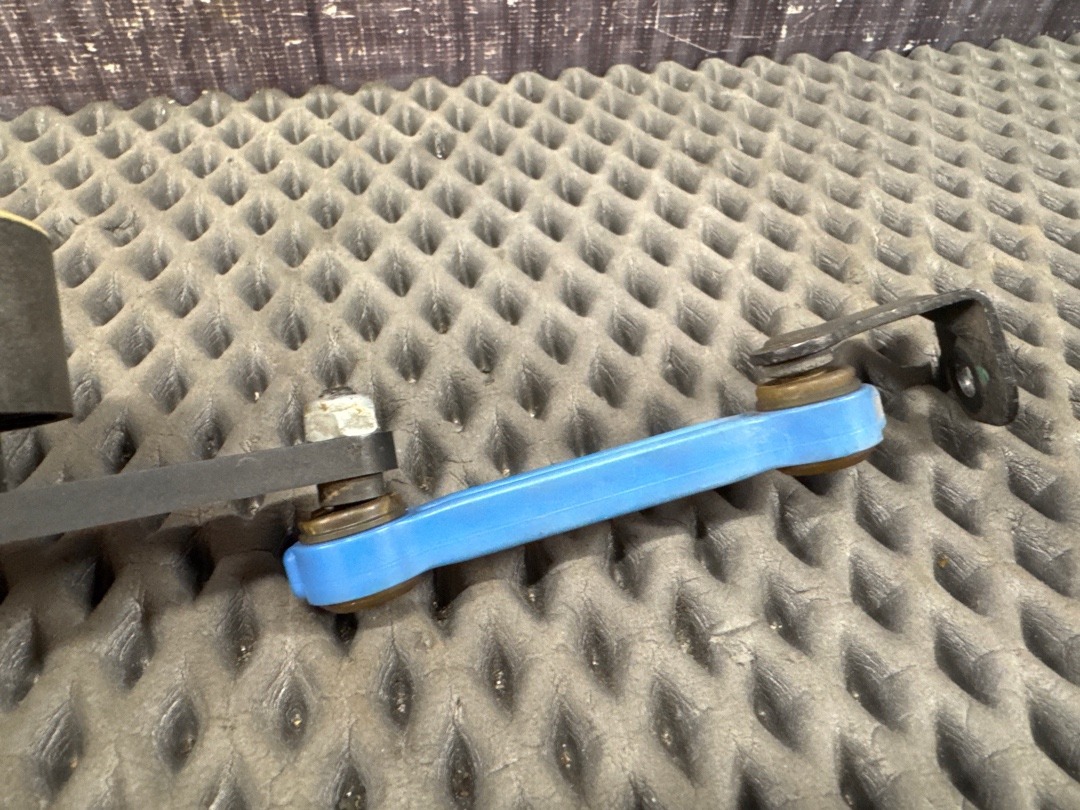 Датчик уровня подвески, 2616 рублей, Красноярск