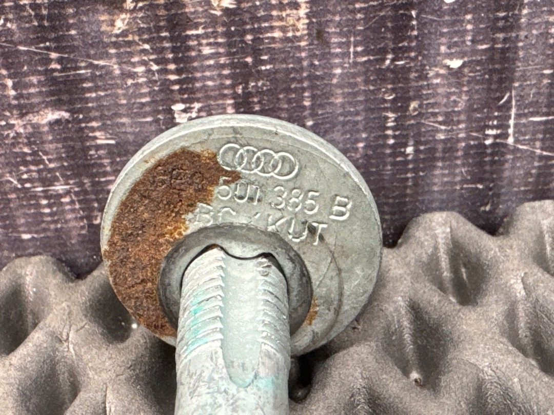 Болт развальный, 492 рублей, Красноярск