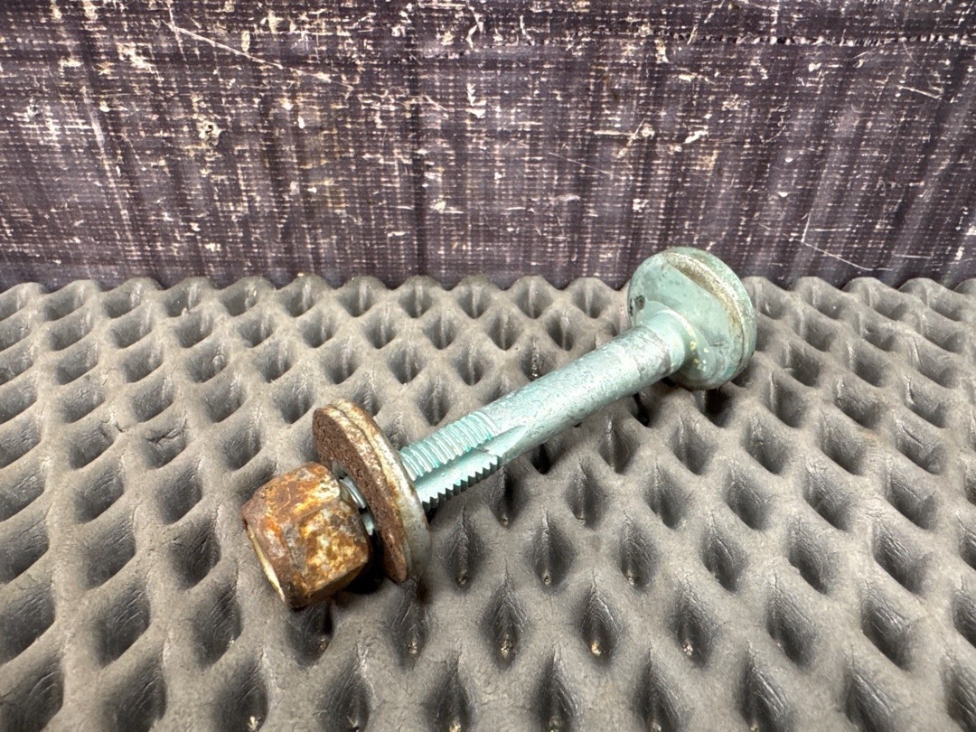 Болт развальный, 492 рублей, Красноярск