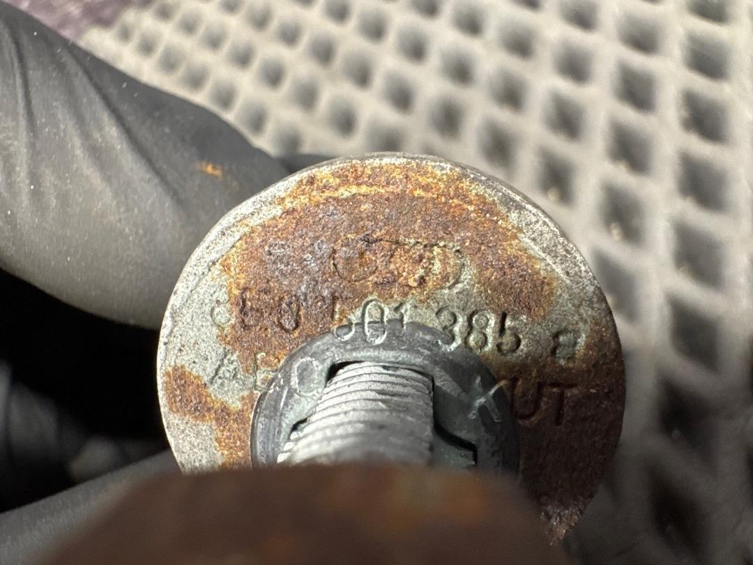 Болт развальный, 492 рублей, Красноярск