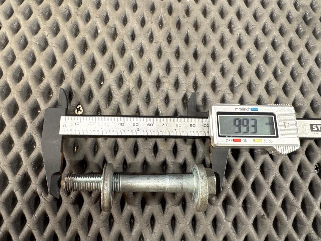 Болт развальный, 492 рублей, Красноярск