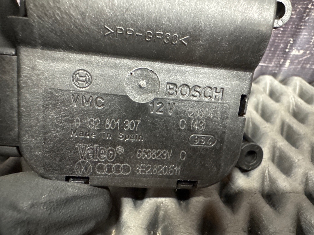 Мотор заслонки печки, 636 рублей, Красноярск