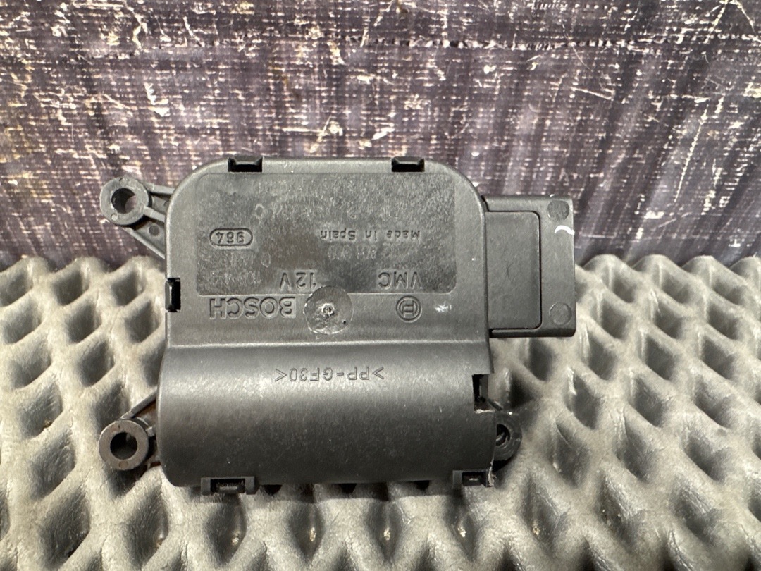 Мотор заслонки печки, 636 рублей, Красноярск