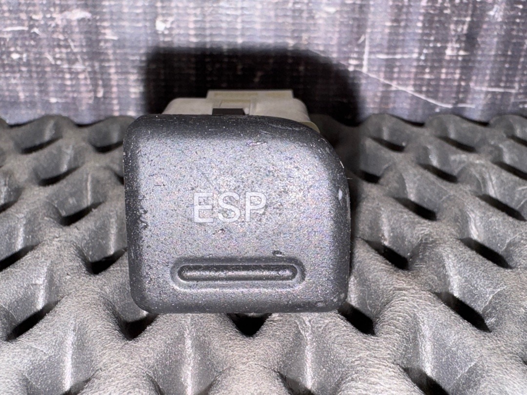 Кнопка ESP, 252 рублей, Красноярск